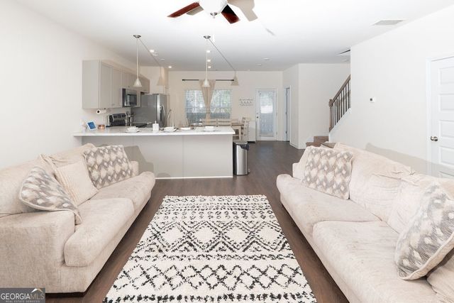 5741 Silver Lake Drive, Mableton, GA 30126