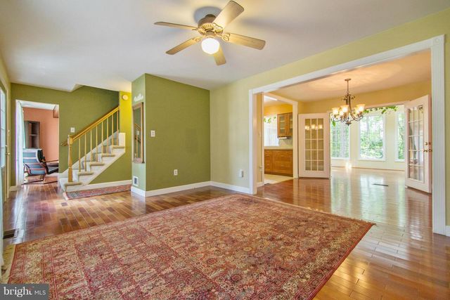 11957 GOVERNORS CT, Woodbridge, VA 22192