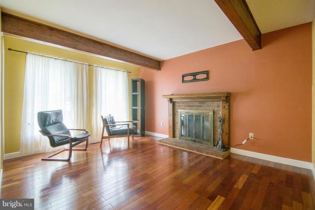 11957 GOVERNORS CT, Woodbridge, VA 22192