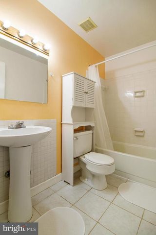 11957 GOVERNORS CT, Woodbridge, VA 22192