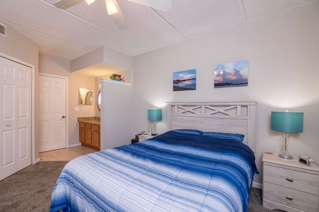 1 Talavera Ct, St Augustine, FL 32086