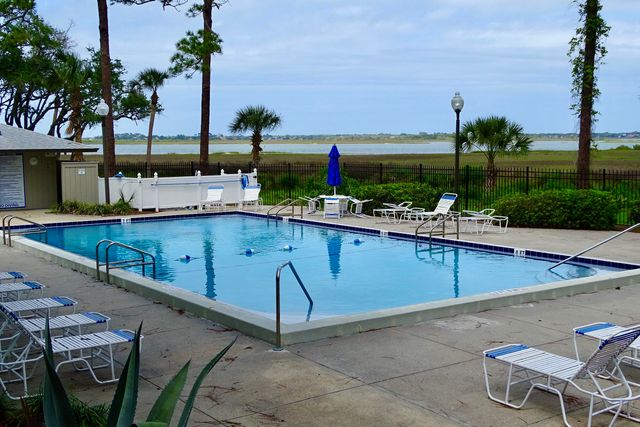 1 Talavera Ct, St Augustine, FL 32086