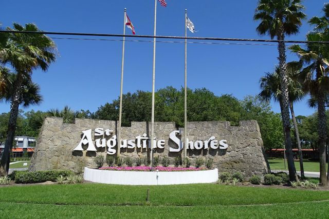 1 Talavera Ct, St Augustine, FL 32086