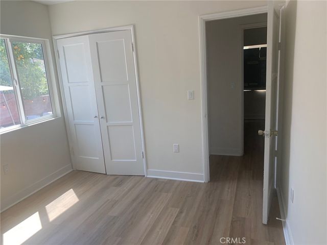 11818 Victory Boulevard, North Hollywood, CA 91606