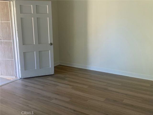 11818 Victory Boulevard, North Hollywood, CA 91606
