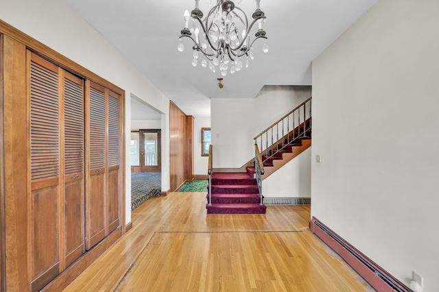 143 Withington Rd, Newton, MA 02458
