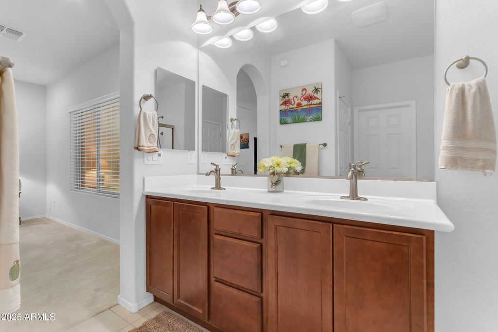 Image 25 of property listing at 5381 W VICTORY Way, Florence, AZ 85132