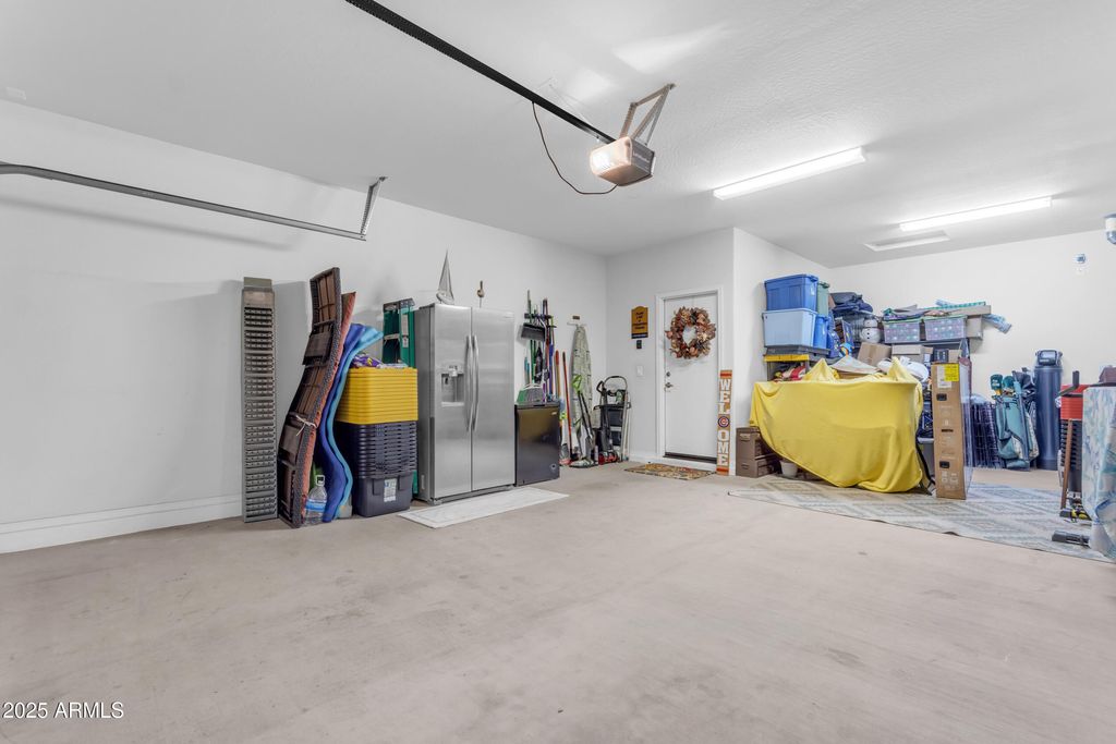 Image 36 of property listing at 5381 W VICTORY Way, Florence, AZ 85132