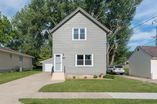 1041 Quincy Street, North Mankato, MN 56003