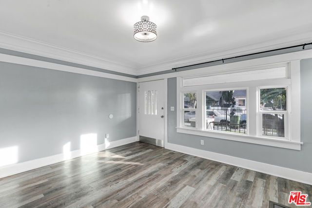 641 W 43rd Street, Los Angeles, CA 90037