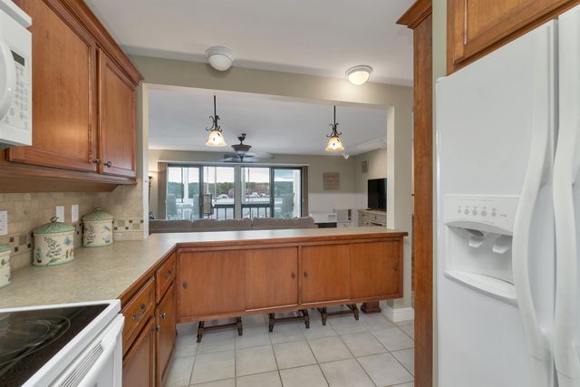 883 Weirs Blvd Unit 6, Laconia, NH 03246