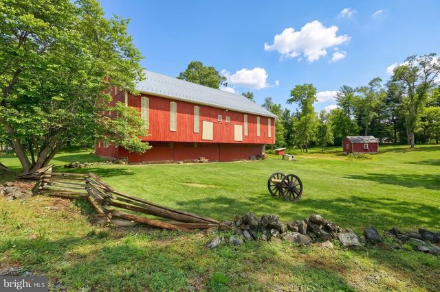 721 COMPANY FARM RD, Aspers, PA 17304