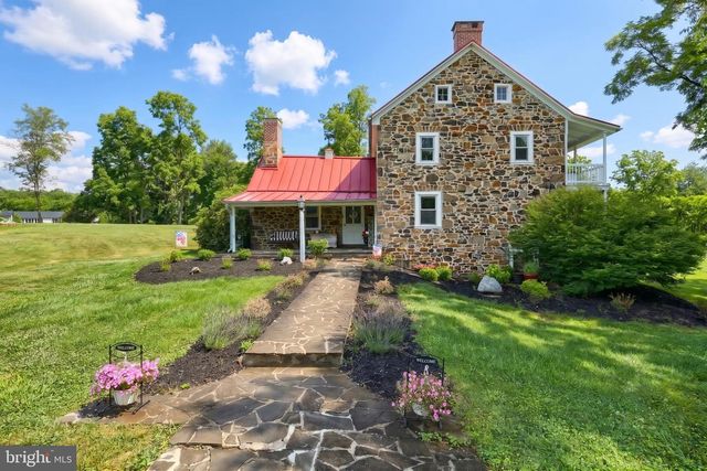 721 COMPANY FARM RD, Aspers, PA 17304