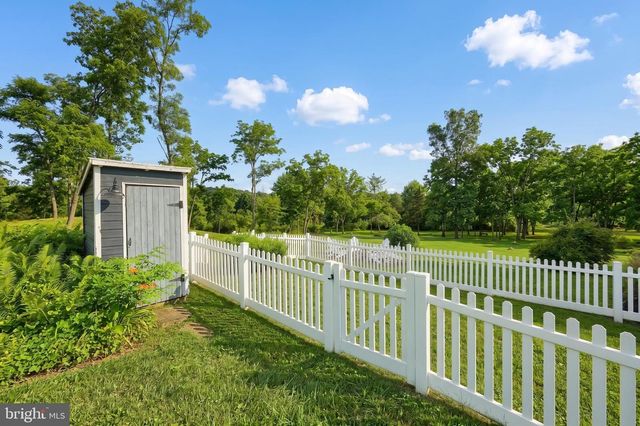 721 COMPANY FARM RD, Aspers, PA 17304