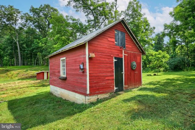 721 COMPANY FARM RD, Aspers, PA 17304