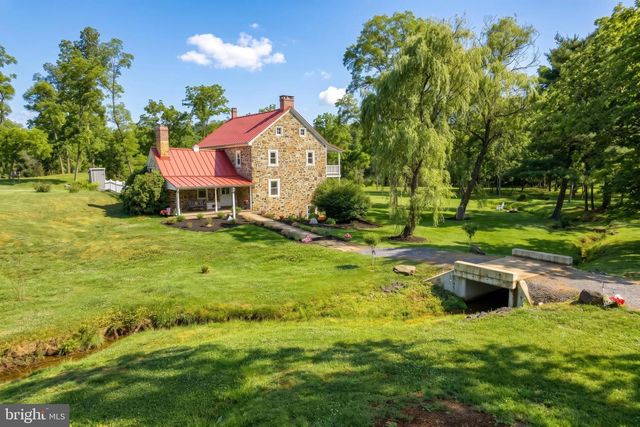 721 COMPANY FARM RD, Aspers, PA 17304