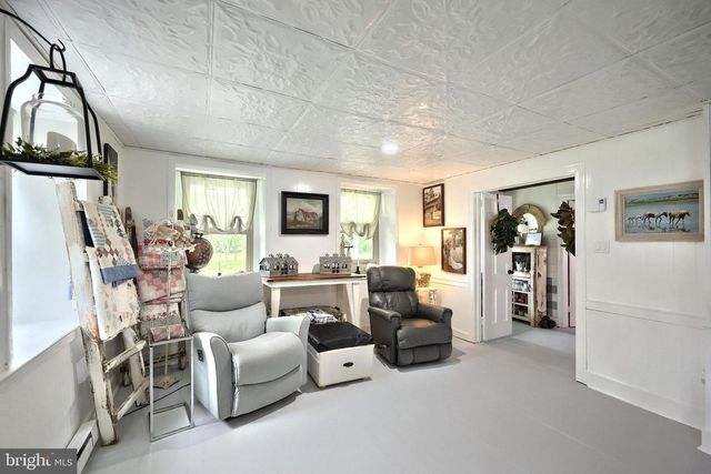 721 COMPANY FARM RD, Aspers, PA 17304