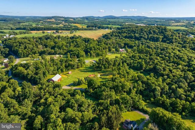 721 COMPANY FARM RD, Aspers, PA 17304