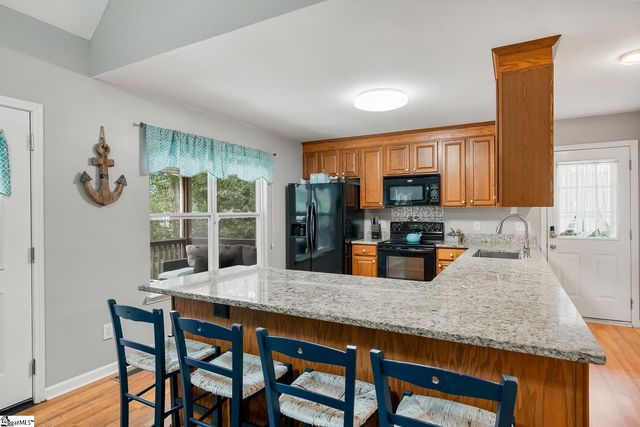 265 Capps Road, Fair Play, SC 29643