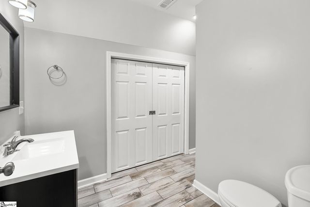265 Capps Road, Fair Play, SC 29643