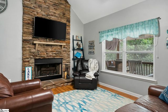 265 Capps Road, Fair Play, SC 29643