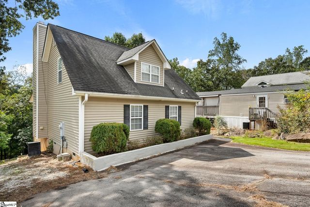 265 Capps Road, Fair Play, SC 29643
