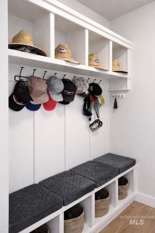 11513 W Soaring Hawk St., Star, ID 83669