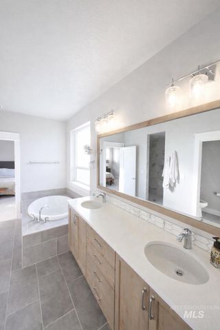 11513 W Soaring Hawk St., Star, ID 83669