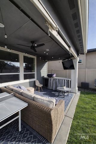 11513 W Soaring Hawk St., Star, ID 83669