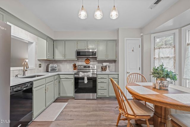 111 S Mclean Court, Cary, NC 27513