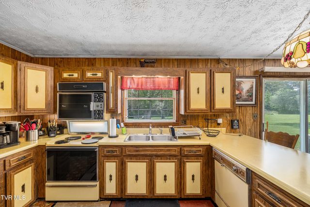 293 Miller Road, Jonesborough, TN 37659