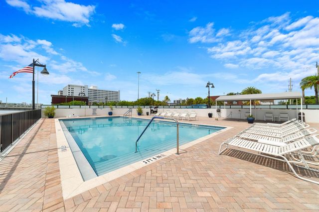 5100 Dupont Boulevard 10N, Fort Lauderdale, FL 33308
