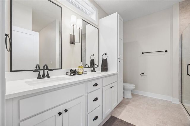 4642 180th Street, Urbandale, IA 50323