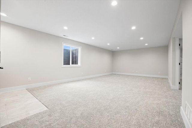 4642 180th Street, Urbandale, IA 50323