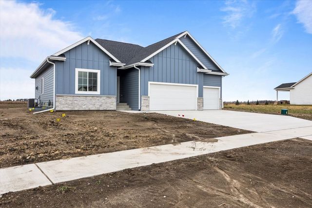 4642 180th Street, Urbandale, IA 50323