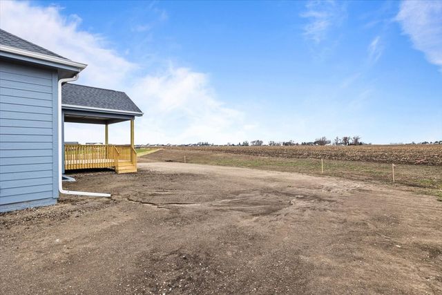 4642 180th Street, Urbandale, IA 50323