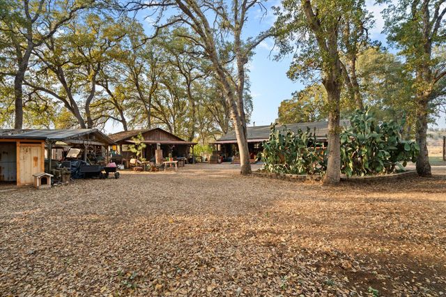 18750 Basler Road, Cottonwood, CA 96022