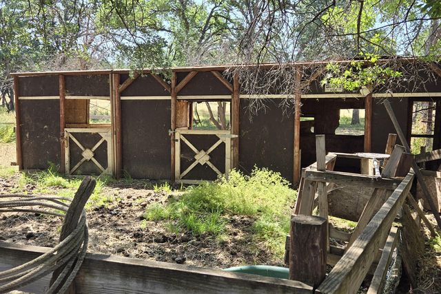 18750 Basler Road, Cottonwood, CA 96022