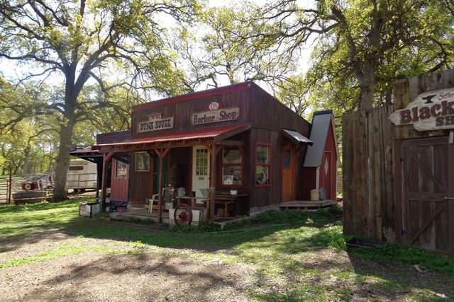 18750 Basler Road, Cottonwood, CA 96022