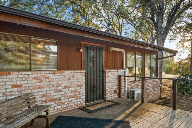 18750 Basler Road, Cottonwood, CA 96022