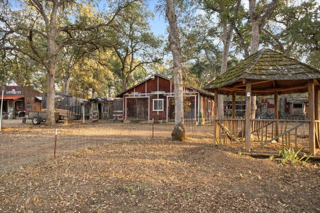 18750 Basler Road, Cottonwood, CA 96022