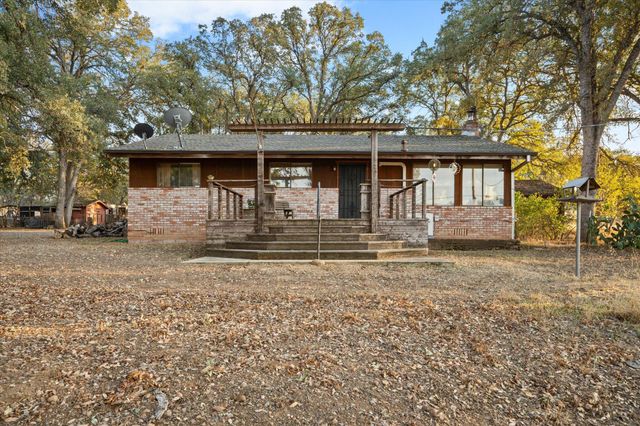 18750 Basler Road, Cottonwood, CA 96022