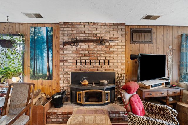 18750 Basler Road, Cottonwood, CA 96022