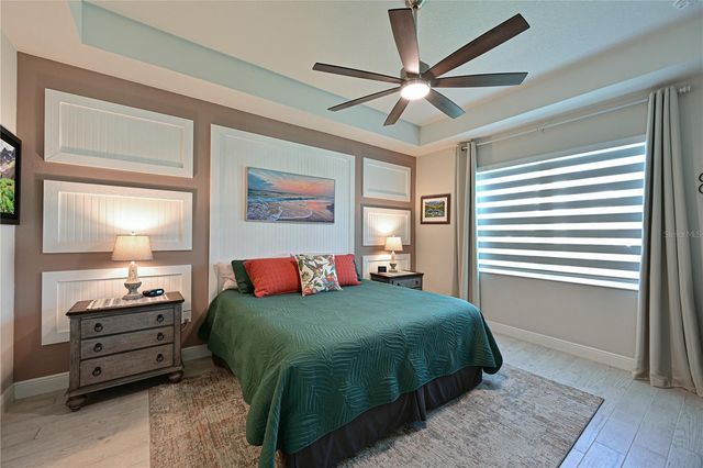 209 OKEEFFE CIRCLE, Bradenton, FL 34212