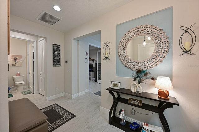 209 OKEEFFE CIRCLE, Bradenton, FL 34212