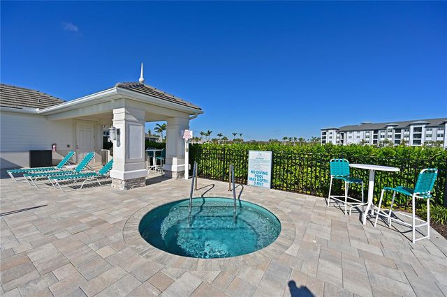 209 OKEEFFE CIRCLE, Bradenton, FL 34212