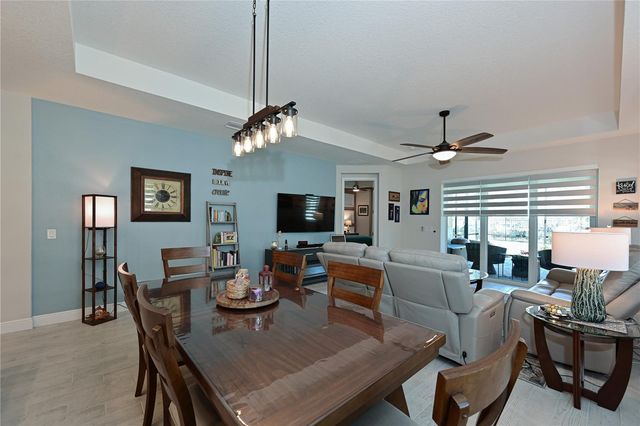 209 OKEEFFE CIRCLE, Bradenton, FL 34212