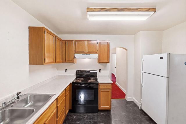 3203 MULBERRY LN, Temple Hills, MD 20748