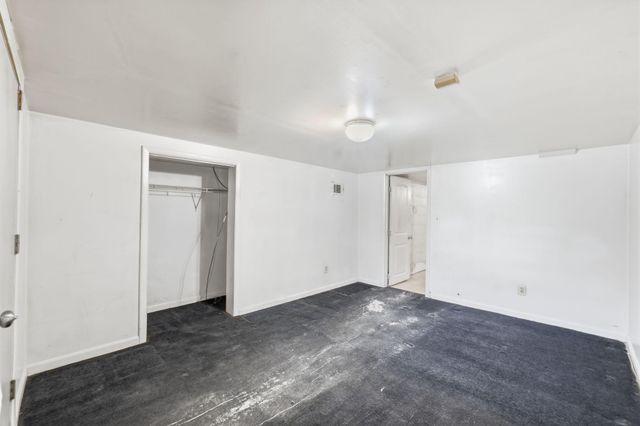 3203 MULBERRY LN, Temple Hills, MD 20748