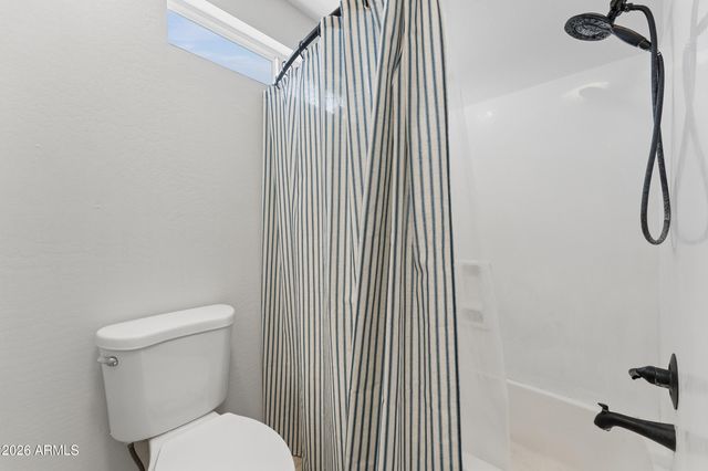 6650 E RHODES Street, Mesa, AZ 85215